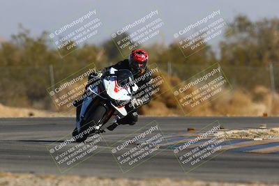 media/Jan-14-2024-SoCal Trackdays (Sun) [[2e55ec21a6]]/Turn 2 (1025am)/